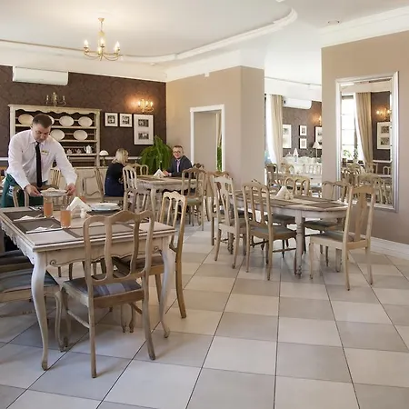 Palac Resort Łochów