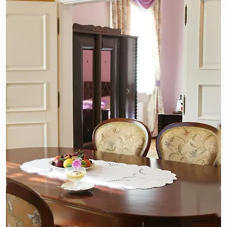 Θέρετρο Palac