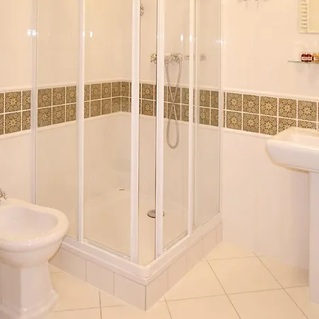 Θέρετρο Palac