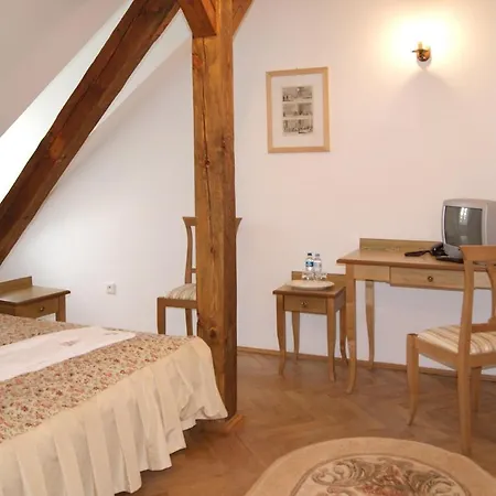 Palac Θέρετρο