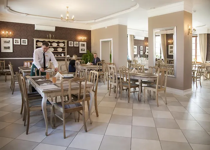 Pałac Ośrodek wypoczynkowy Łochów