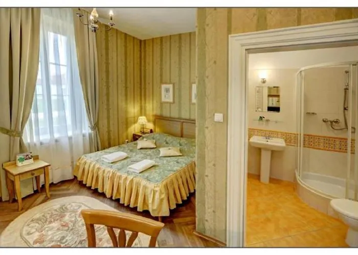 Pałac Ośrodek wypoczynkowy Łochów